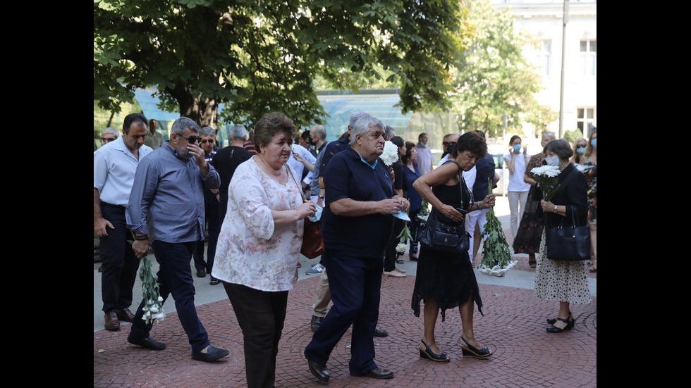 Прощаваме се с Радосвет Радев