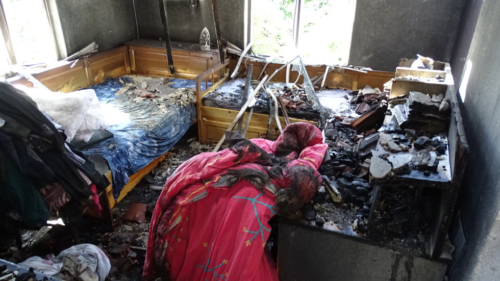 Голям пожар остави без дом семейство от Белица