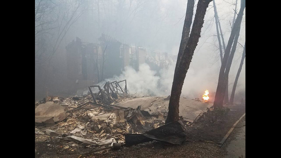 Горските пожари в Тенеси изпепелиха стотици домове