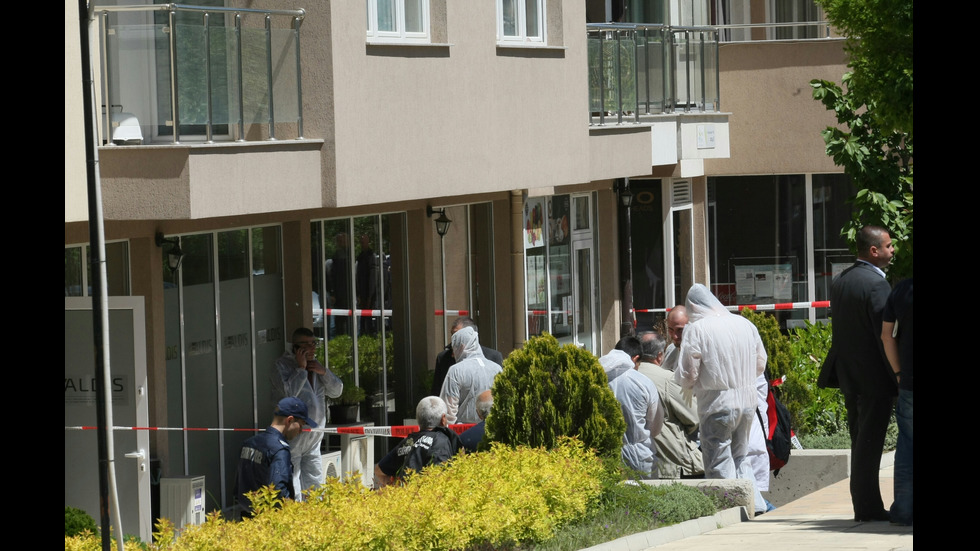 Двама души бяха убити при стрелба в централния столичен квартал "Витоша"