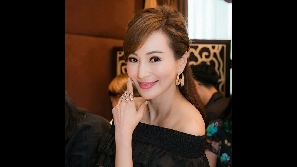 50-годишни манекенки приличат на тийнейджърки (ГАЛЕРИЯ)