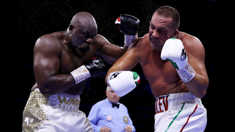 Кобрата срещу Чисора в мач за интернационалната титла на WBA