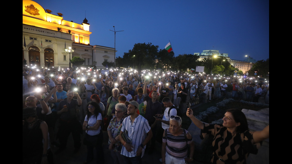 Протести в подкрепа на кмета Благомир Коцев в София и Варна