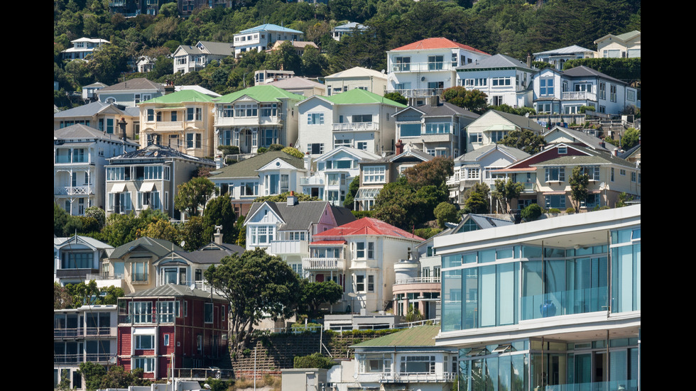 Нова Зеландия забранява на чужденците да купуват имоти