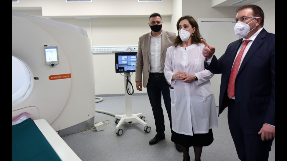 Министърът на здравеопазването откри супер модерен томограф във Варна