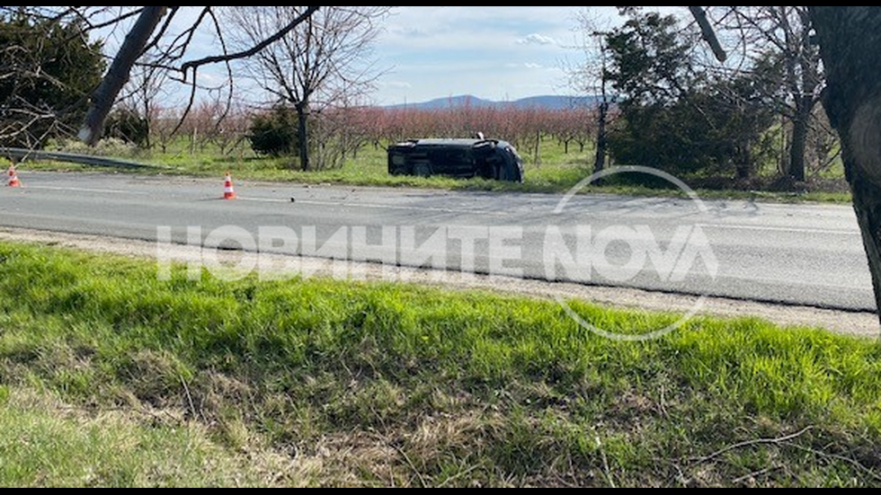 Тежка катастрофа между тир и две коли на пътя Айтос-Бургас