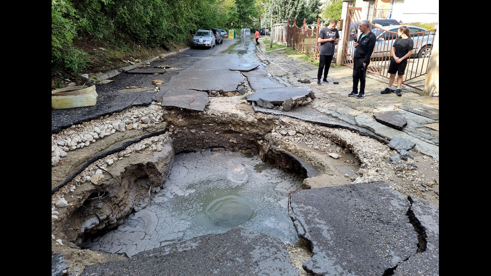 Отново авария на магистралния водопровод във Варна