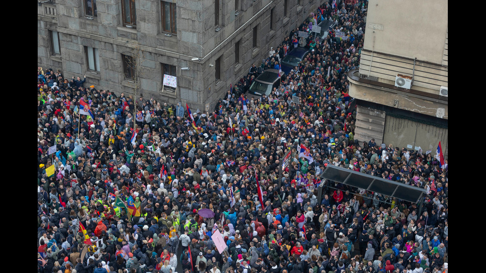 Най-големият антиправителствен протест в Сърбия