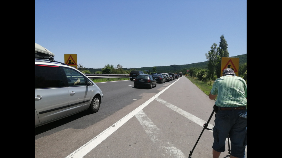 Отново се образува тапа на „Тракия” в посока Пловдив