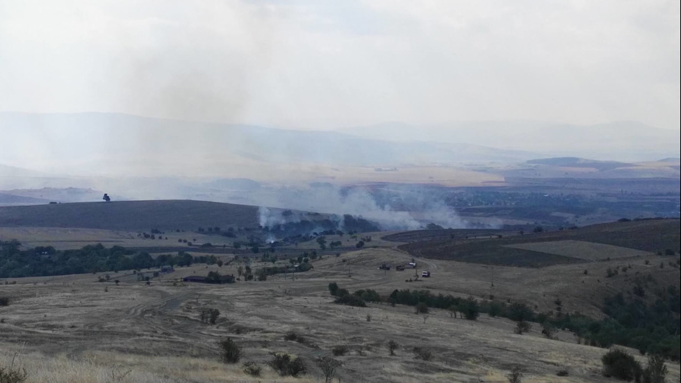 Пожар до пернишкото село Дивотино