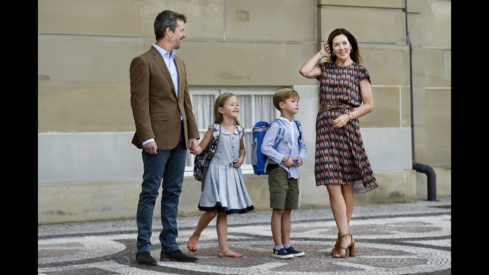 Новият крал на Дания: Какво не знаем за Фредерик Х