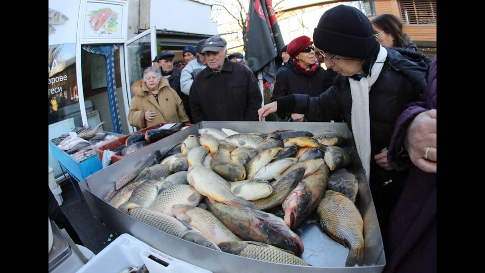 Проверяват търговците на риба преди Никулден