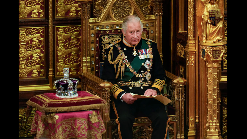 За първи път от 59 години: Кралица Елизабет пропусна откриването на новия парламентарен сезон