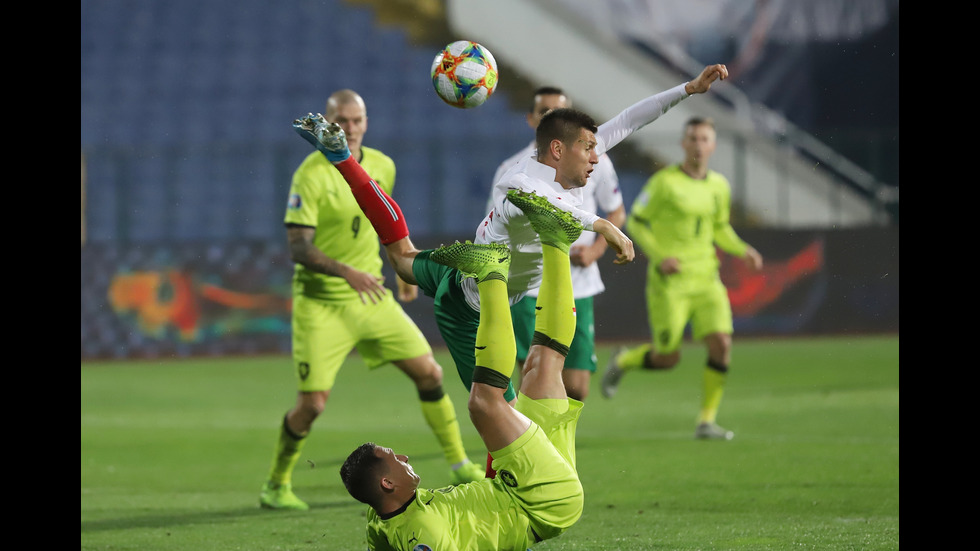 България би Чехия с 1:0