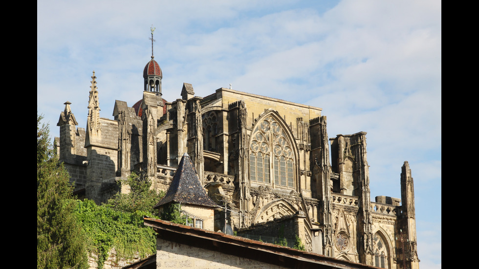 Градчето, което французите харесват най-много в страната си