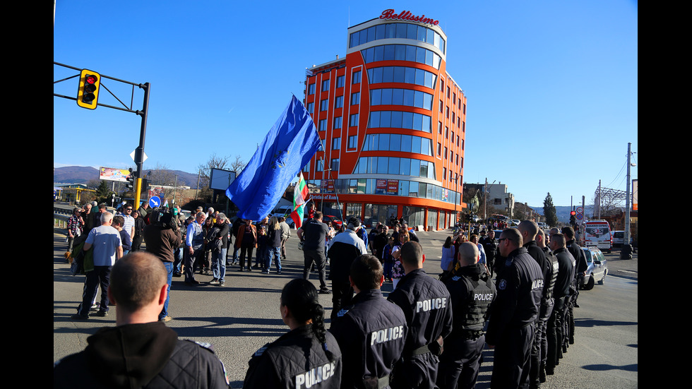 Собствениците на терени в „Горубляне” блокираха „Цариградско шосе”