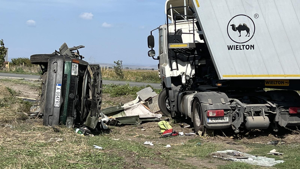 Двама загинали при катастрофа в Бургас