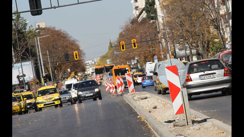 Кметът Йорданка Фандъкова инспектира ремонта на бул. "П. Славейков"