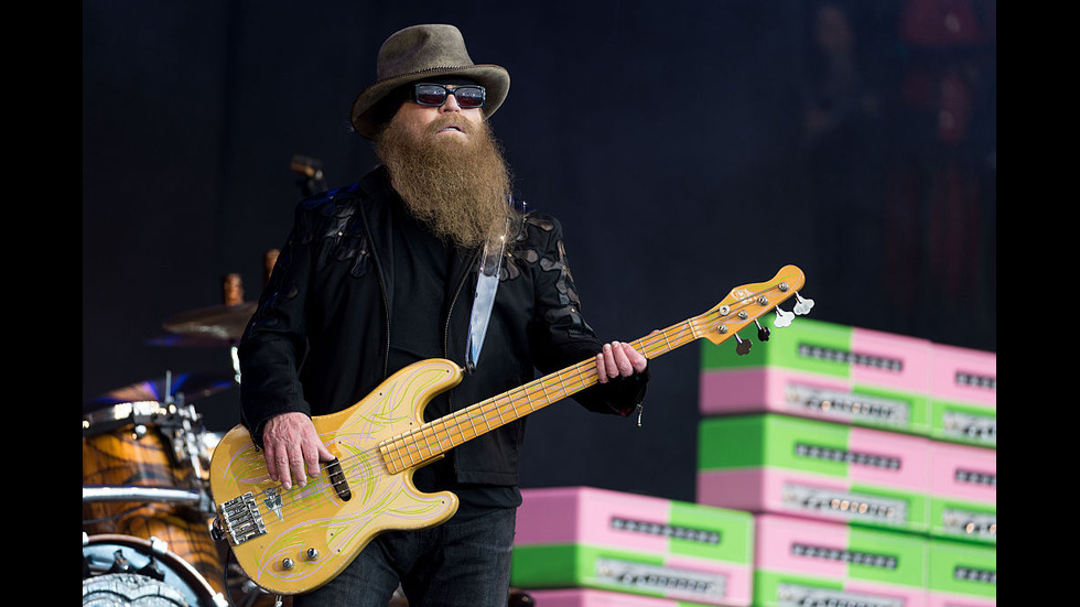 Почина басистът на ZZ Top Дъсти Хил