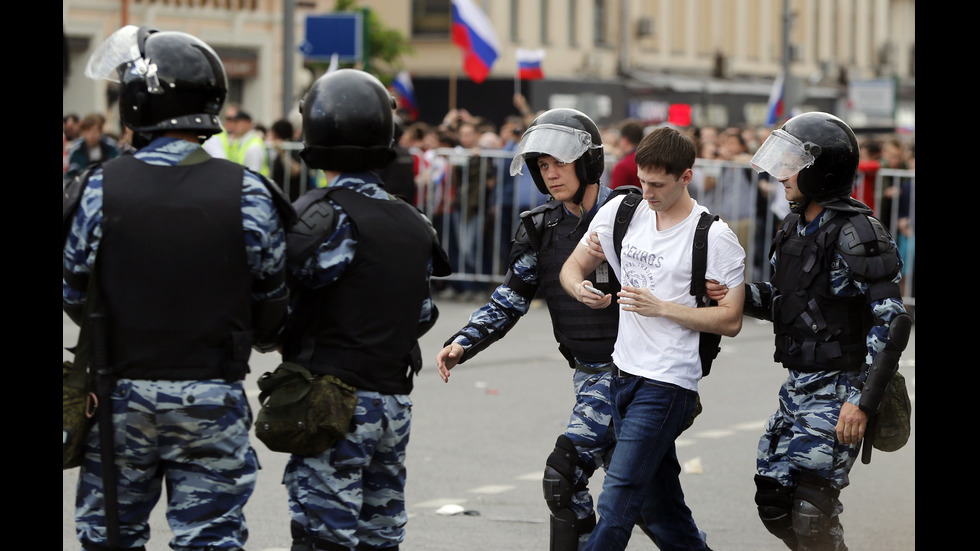 Антиправителствени протести и арестувани в Русия