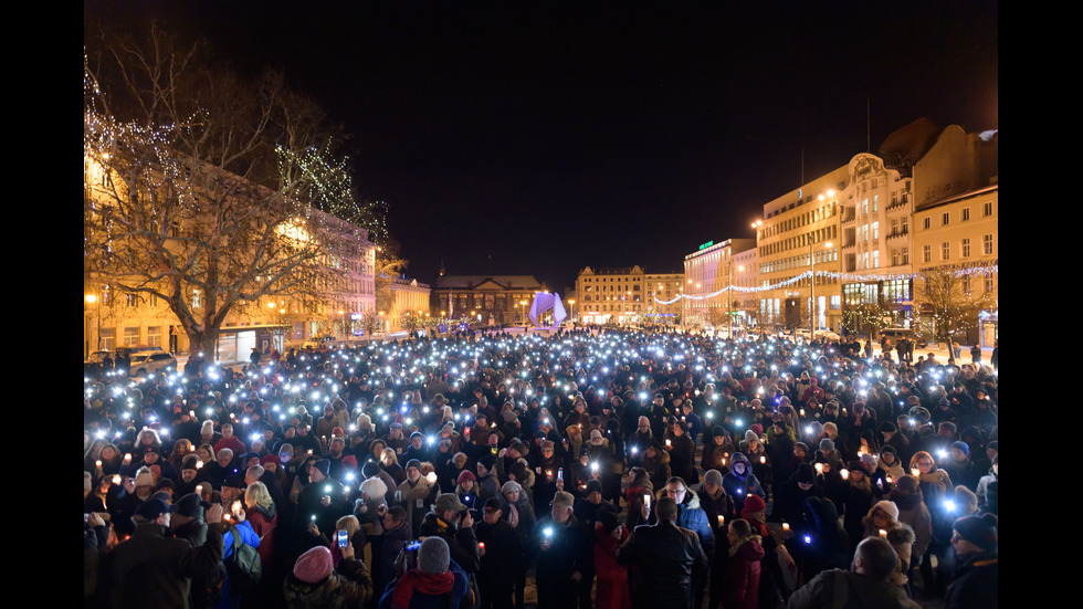 Хиляди на протест срещу насилието в Полша