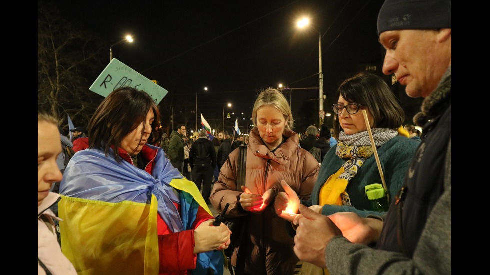 Мирно шествие в подкрепа на Украйна се провежда в София