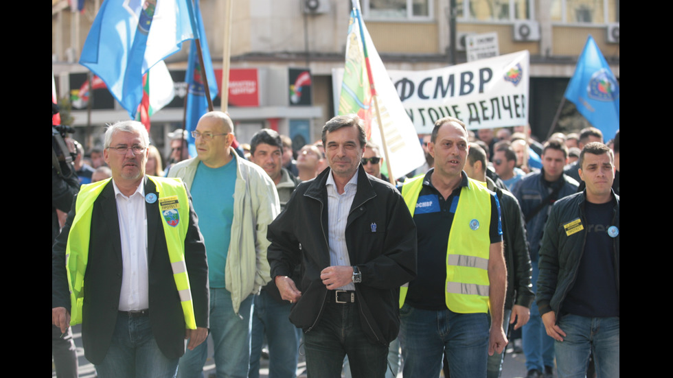 Полицаите отново на протест