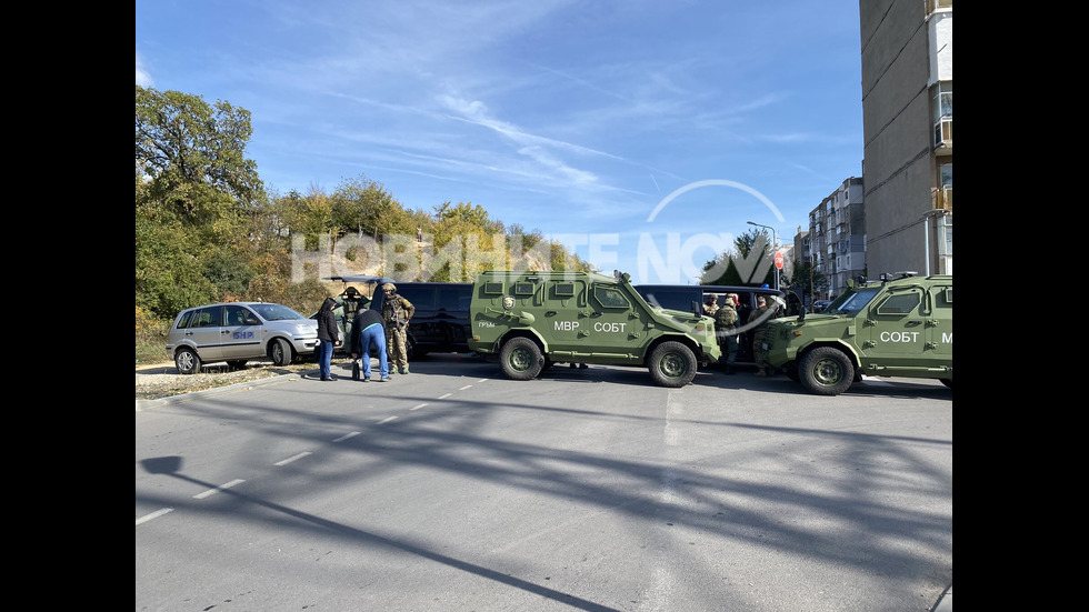Челен удар между два джипа на "Жандармерията" край Царево (СНИМКИ)