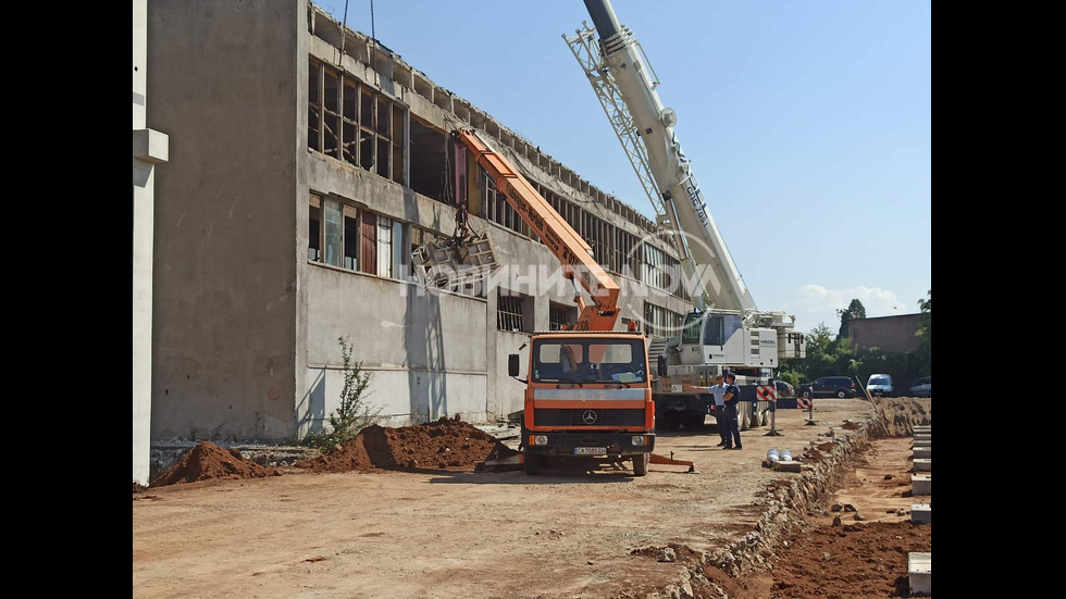 Двама работници загинаха на строеж в София