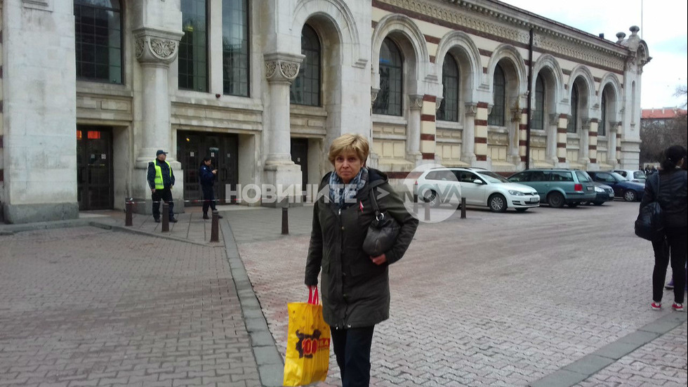 Евакуираха Централни хали в София