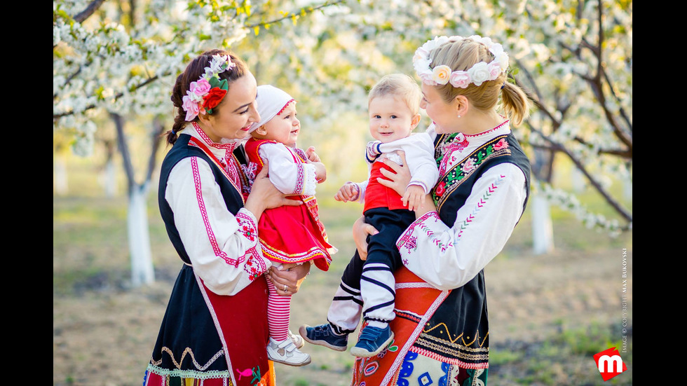 Красотата на българската народна носия