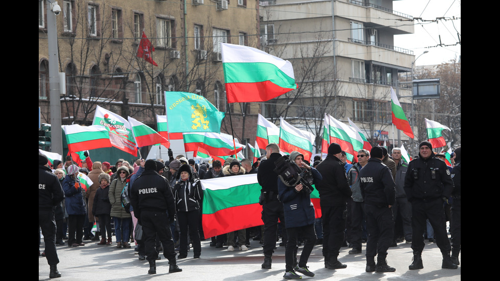 България прекланя глава пред паметта на Апостола на свободата