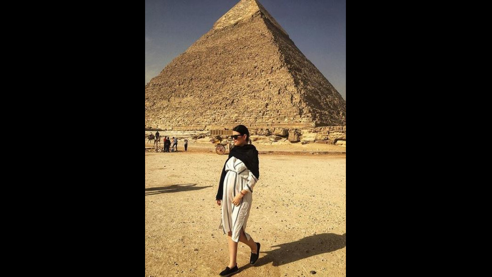 Бременната Ралица Паскалева сбъдна мечта – отиде в Египет
