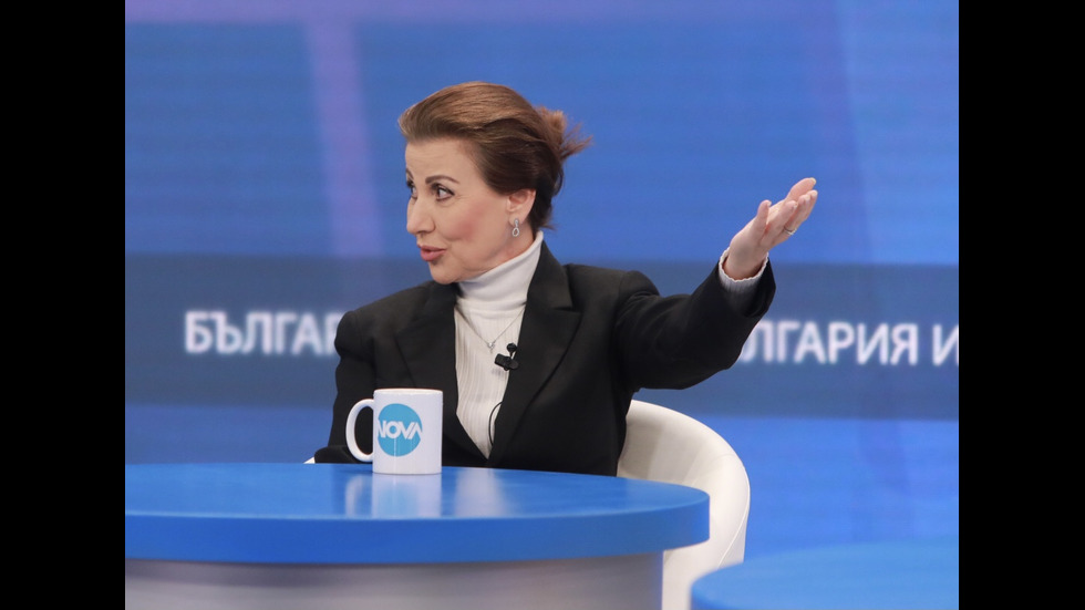 ЗАД КАДЪР: Изборното студио на NOVA в деня на балотажа