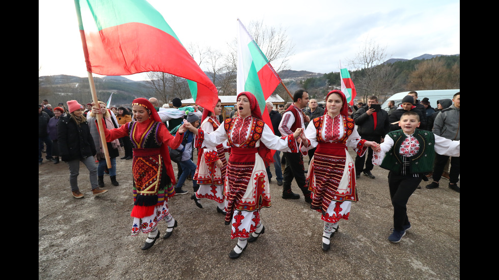 Спасяването на кръста в Зверино