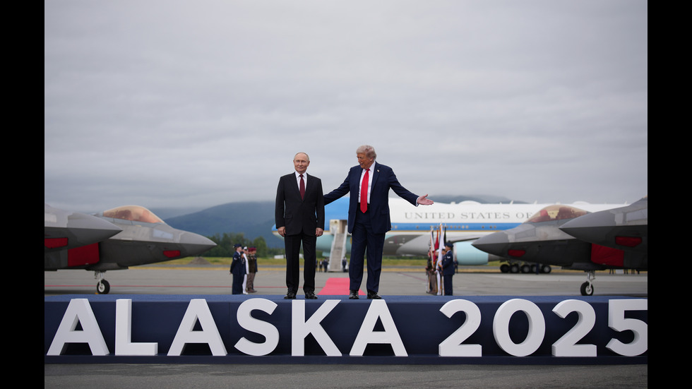 Започна ключовата среща между Тръмп и Путин в Аляска