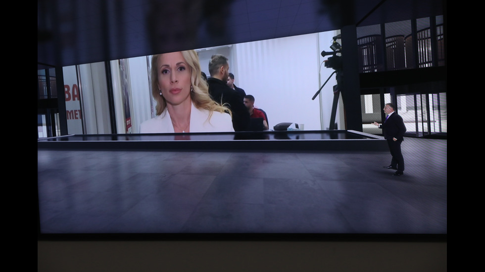 ЗАД КАДЪР: Изборният ден по NOVA В СНИМКИ