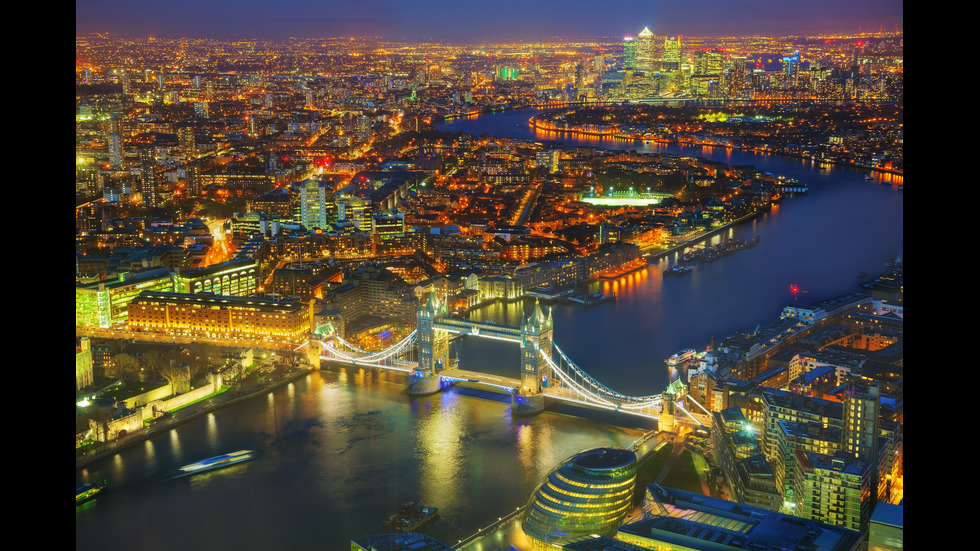 Затварят за ремонт символа на Лондон - Тауър бридж