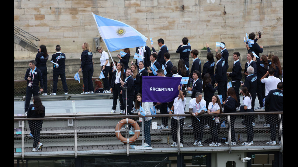 Грандиозно откриване на Летните олимпийски игри в Париж (СНИМКИ)