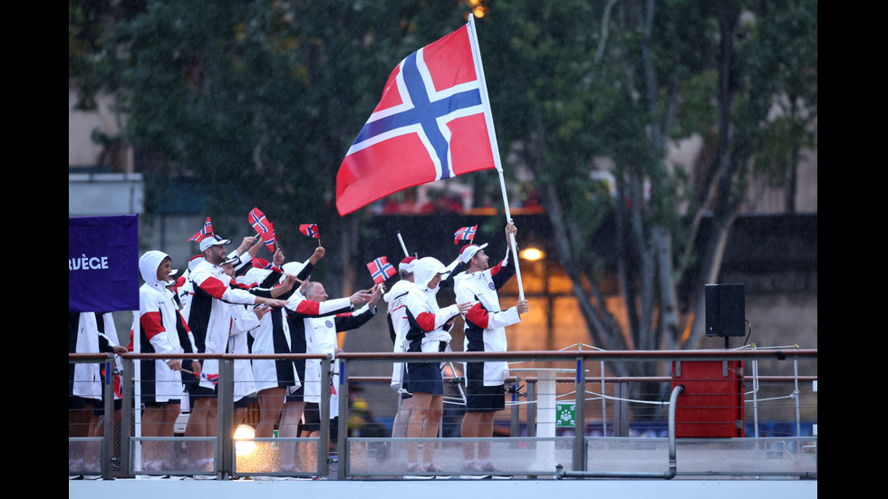 Грандиозно откриване на Летните олимпийски игри в Париж (СНИМКИ)