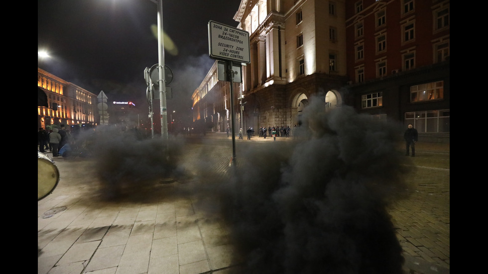 Поредна вечер на протести в София