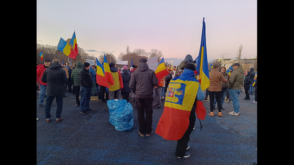 Протест срещу анулирането на президентските избори в Букурещ