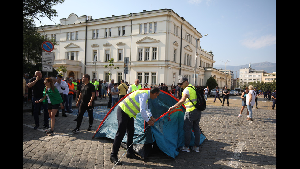 Пътни строители излязоха на протест