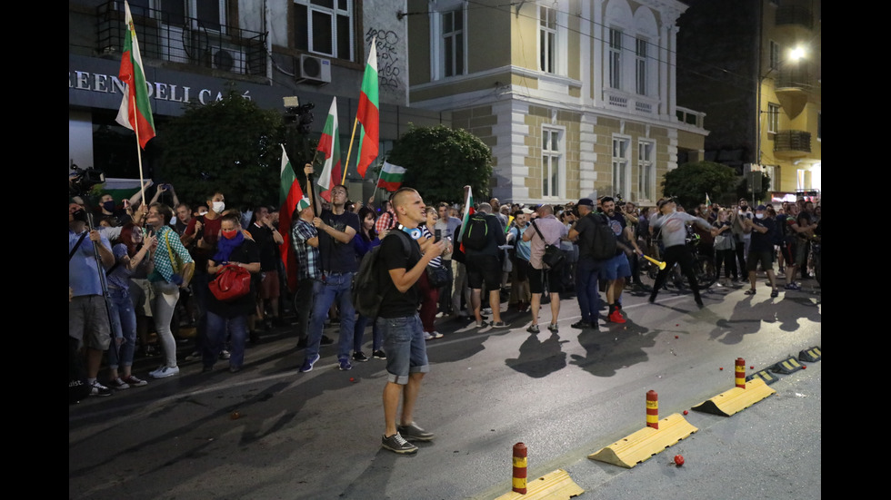 Блокадите в София остават и в 29-ия ден на протести