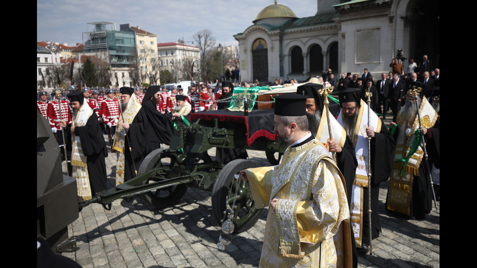 България се прости със своя патриарх