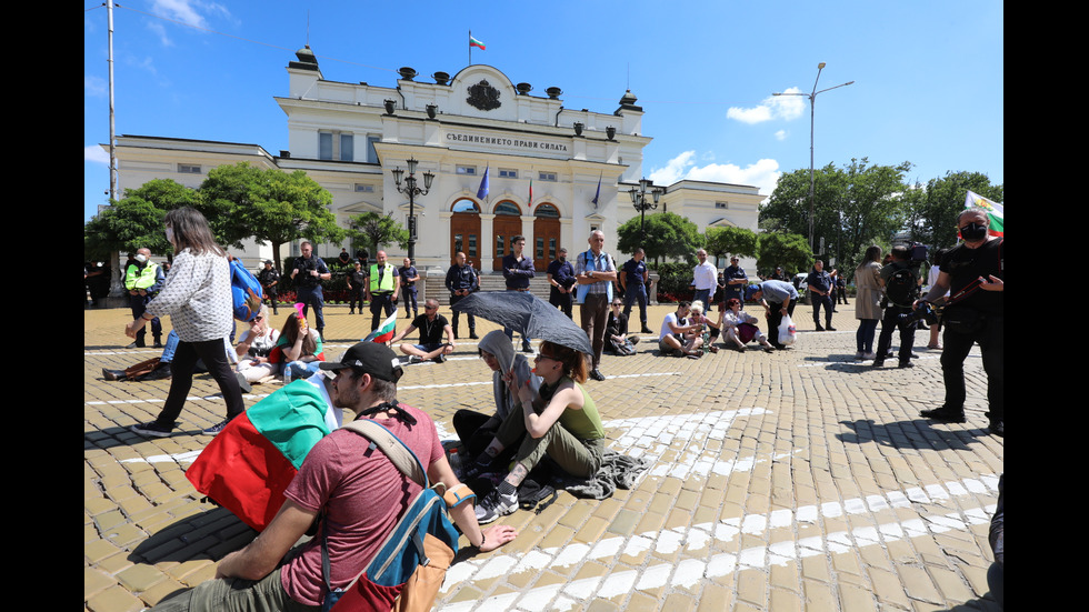 Антиправителствените протести минават в нова фаза