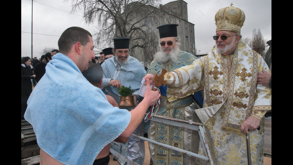 Спасяването на Богоявленския кръст