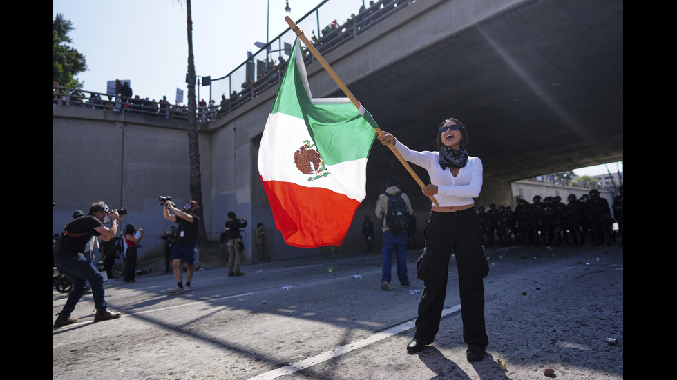 Сблъсъци между Гвардията и протестиращи в Лос Анджелис