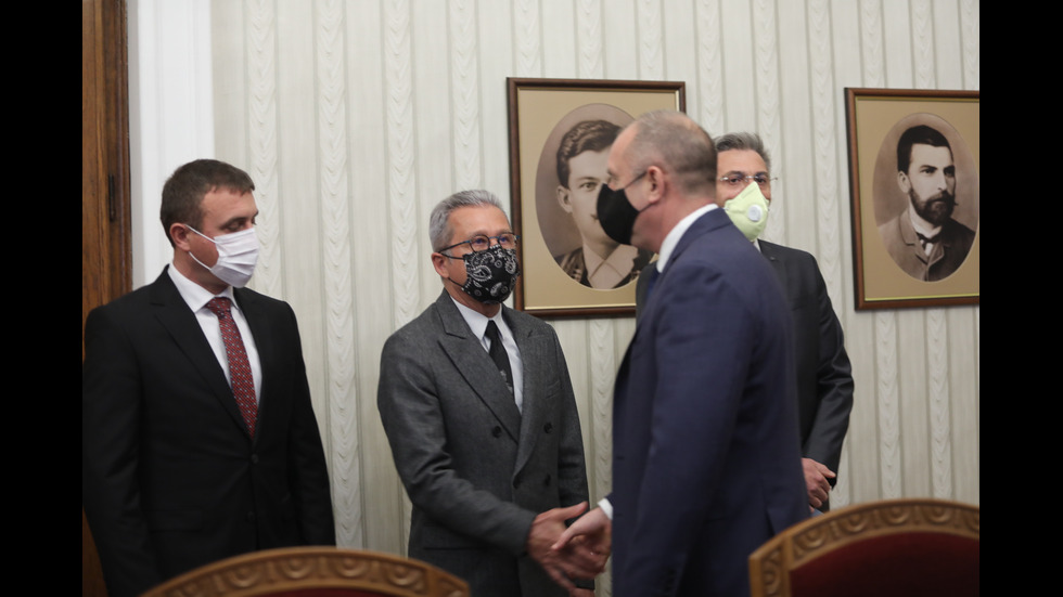 Започнаха консултациите при президента за нов кабинет