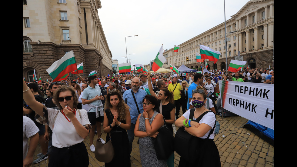 Нова вечер на протести в София